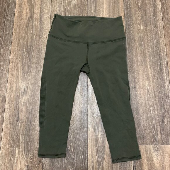 Lululemon Reveal Crop (15") Women's 6 Dark Olive Nylon Yoga Athletic W6HGPS - Picture 1 of 7